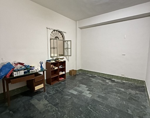 市區稀有公寓一樓│免爬樓梯│兩戶打通│可租補可入戶籍 - Image 3