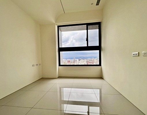 【翔導】💢小檜溪💢亞昕一見三房雙車💢高樓景觀戶 - Image 4