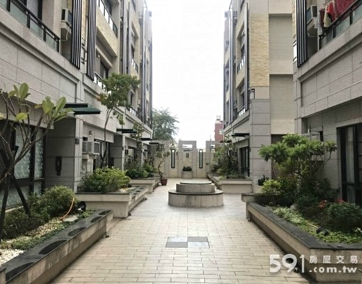 電梯全配獨洗曬大套房/靜宜弘光中科機場/免淋雨機車位 - Image 6