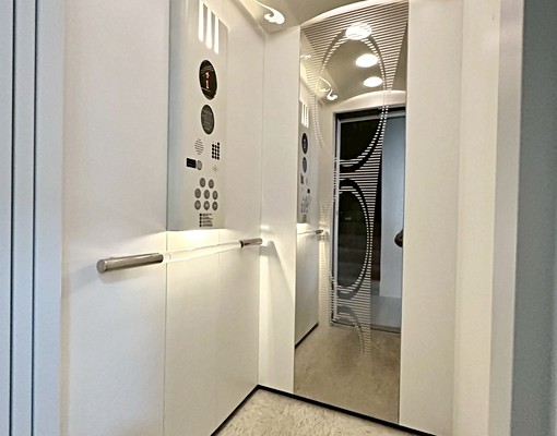 [全新]鄰路電梯透天整棟出租 - Image 13