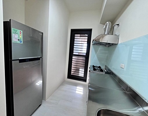 餘慶仁家|近沙鹿及梧棲童綜合|精美2房2衛浴|可租補.附網路 - Image 2