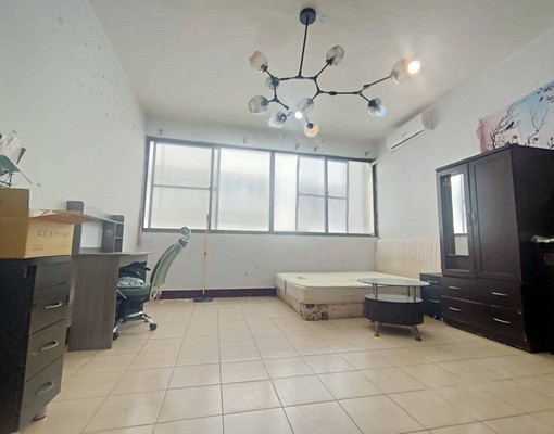 可寵✅台水電套房✅秒殺✅衛浴有開窗✅屋況極佳✅機車位✅高採光 - Image 1