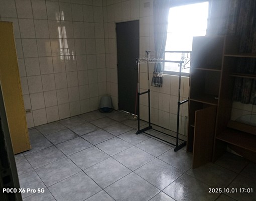 高雄捷運五塊厝站門口21坪整層2房出租 - Image 5