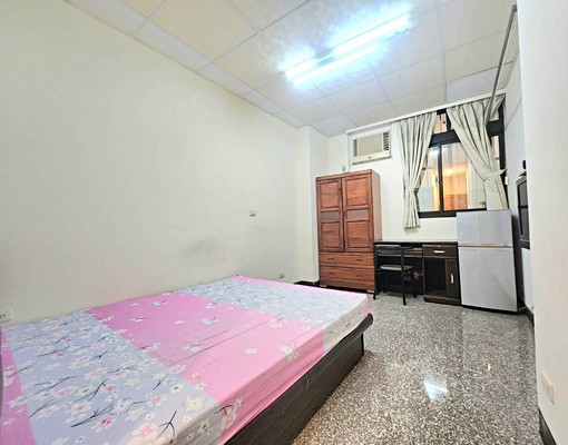 🏠家樂福商圈・小資電梯套房|台電計價・免水費 - Image 1
