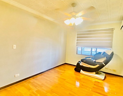 🍎黎明路公益路精華地段🍎超大室內39坪+車位 - Image 2