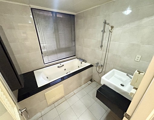 市場唯一🔥朝馬秋紅谷🔥大兩房精裝系統櫃電梯管理員可租補 - Image 13