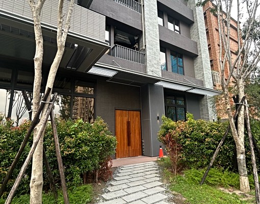 全新大樓維也納公寓2+1房(露台戶) - Image 4