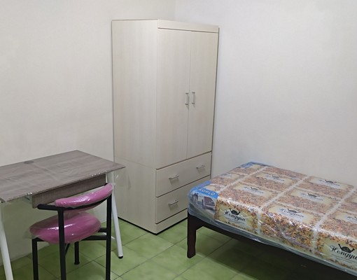 逢甲僑光中國醫學生套房~可租補~氣密窗~單純安全又便宜! - Image 1