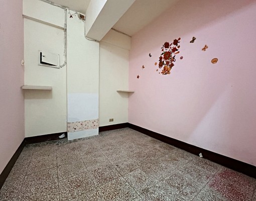 專任🔥正國光路上可店住熱鬧金店面 - Image 8