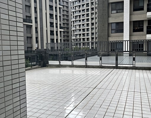 🏅縣三文鼎為美露台美兩房 - Image 4