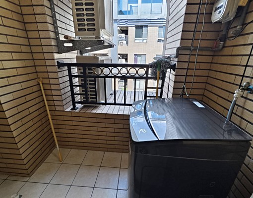 春城大砌2房全配平面車位可租補 - Image 8