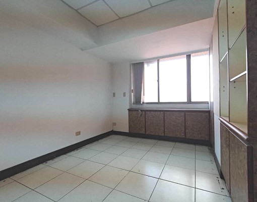 台北橋捷運站約6分鐘希爾頓經貿高樓純辦 - Image 10