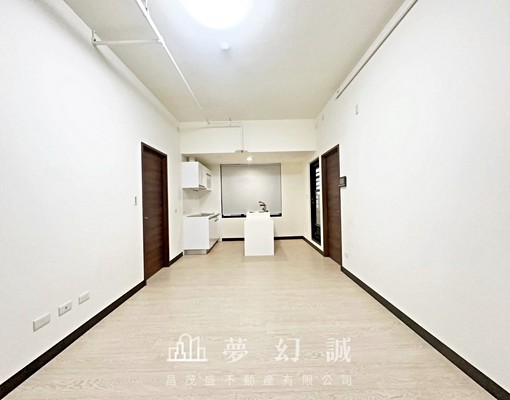 高鐵特區。兩房含管。可租捕台水電 - Image 2