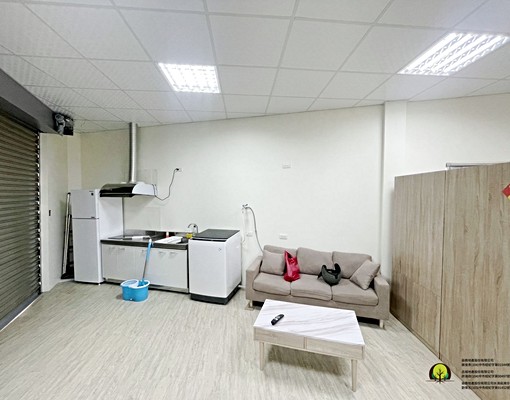 一中商圈🍀全新室內11坪傢俱全配臨路獨立透天套房🍀 - Image 4