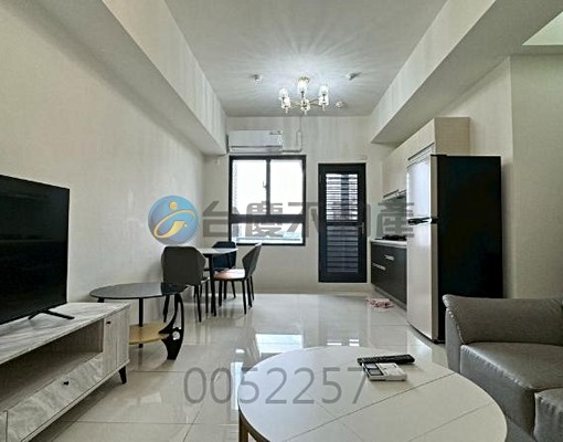 鳳山近文山特區高樓層兩房兩衛車位 - Image 1