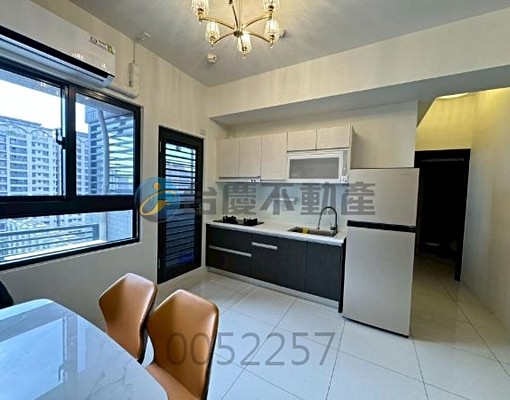 鳳山近文山特區高樓層兩房兩衛車位 - Image 9