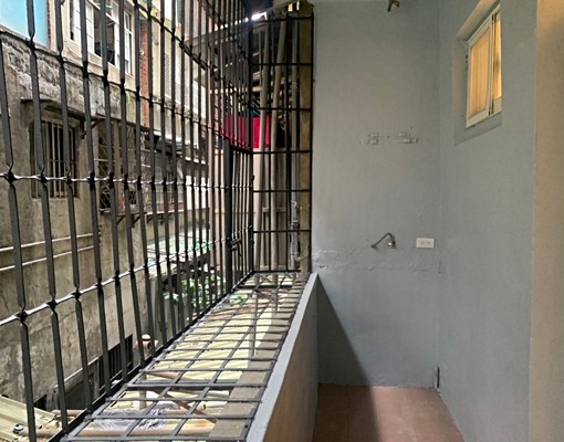 全新裝潢~中華商圈免爬高二樓(可租補) - Image 7