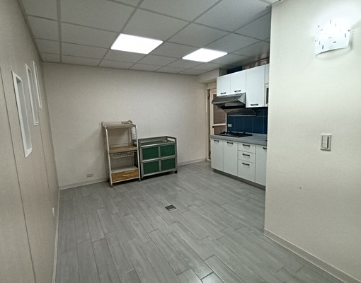 新埔捷運~明亮3房~附冷氣 - Image 9