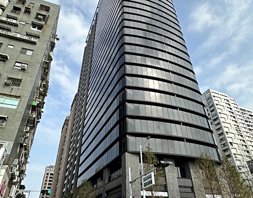 《可租補》愛情河左岸全新裝潢2房 - Image 1