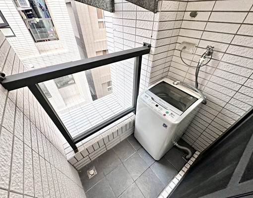 🔥新屋電梯套房✨可租補助🚇文心櫻花捷運旁✨系統櫃裝潢精緻 - Image 9