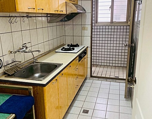 純心房緣♥精武車站新光學區超好地段★近東區四房★可租補入戶籍 - Image 5