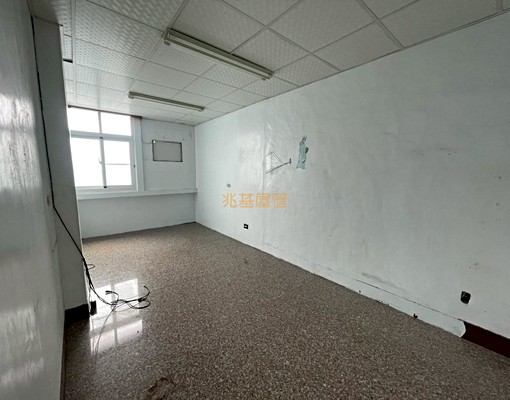 兆基🏡五甲商圈透天分層出租可租補 - Image 8