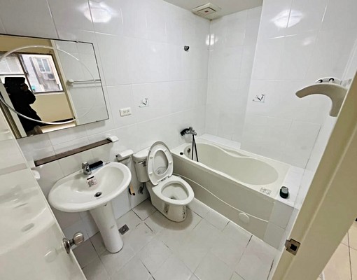 ✴️租-長紅香榭電梯大三房✴️ - Image 11