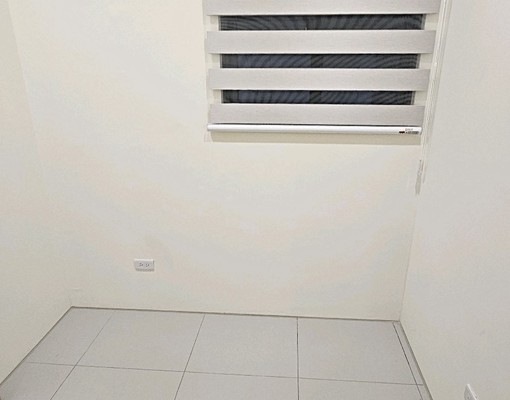 亞昕一見正2+1房平車 - Image 5