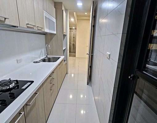 亞昕一見正2+1房平車 - Image 11