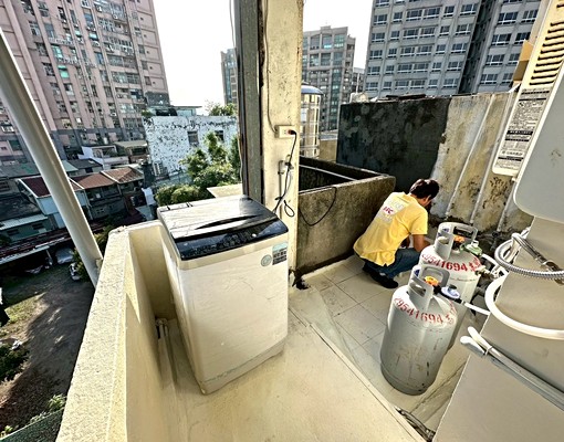 亞東醫院❣️超大空間裝潢新/採光通風傢俱齊全/格局方正機能佳 - Image 11