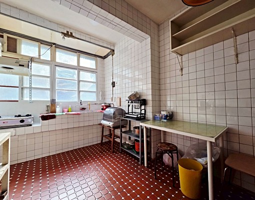 可租補🏠不用仲介費⭐走4分鐘到捷運全配大三房美寓-五泰小凱 - Image 8