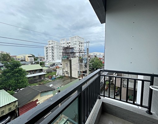 全新交屋、近南科10-15分鍾、安靜舒適、生活機能齊全 - Image 2