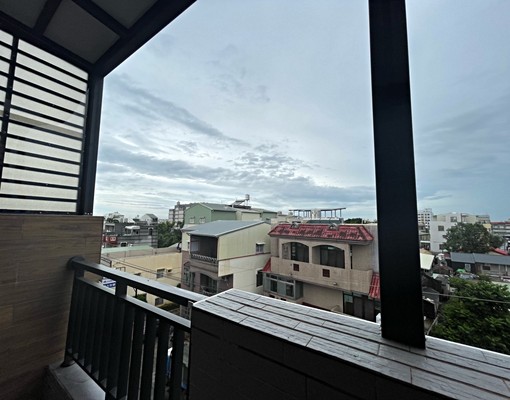 全新交屋、近南科10-15分鍾、安靜舒適、生活機能齊全 - Image 8