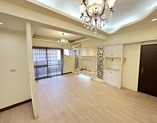 傢俱可談/可租補/鼎山家樂福正商圈三房 - Image 4