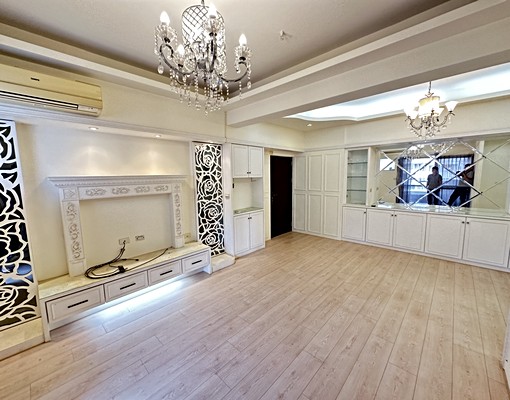 傢俱可談/可租補/鼎山家樂福正商圈三房 - Image 1