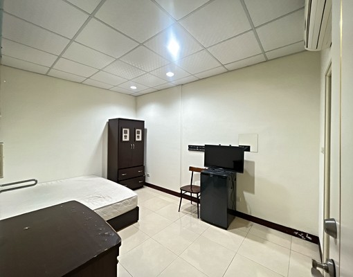 弘孝路河堤旁健康套房含水網路機上盒電5元多間可選!!! - Image 1