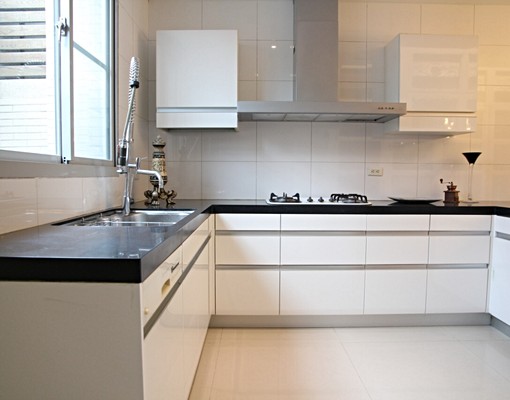 別墅型透天(套房和雅房)。電費照台電計價。
- Image 14