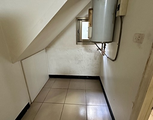 柑園街二段三樓一套房一和室一大廳租1.2萬 - Image 9