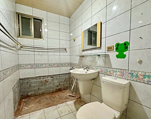 ✦三民高中站步行9分✦大空間整棟透天出租✦可寵可租補✦ - Image 14