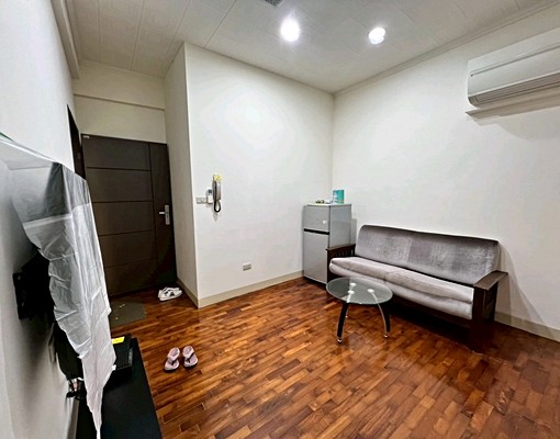 中正路商圈二房大空間臥房住家 - Image 2