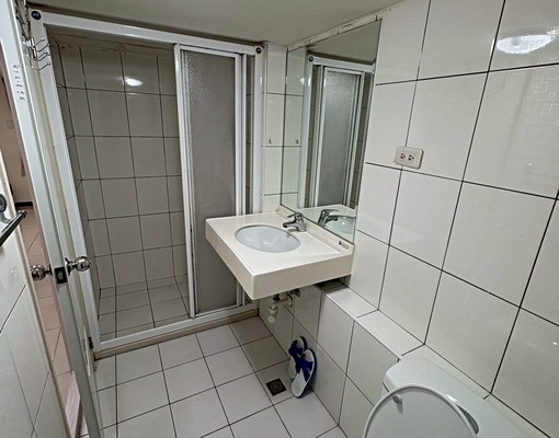 🔥免仲介費|太原綠園道|近漢口商圈|魔術空間2房2衛🔥 - Image 6