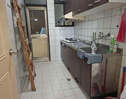 大溪崎頂黃昏市場公寓 - Image 1