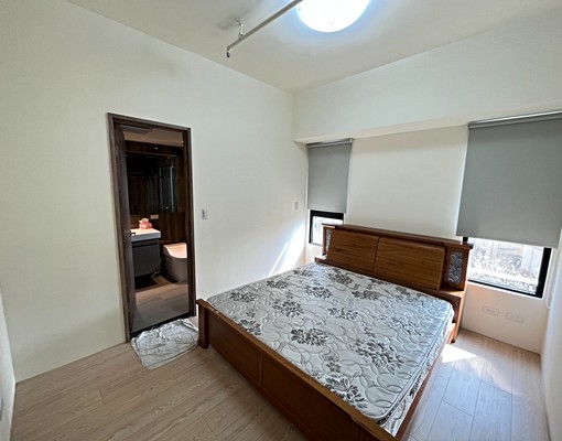 全新三房/浴缸/中山醫/中興大學/平車 - Image 1