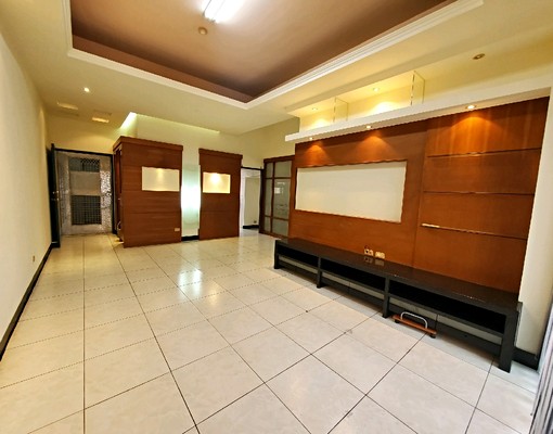 整層住家／超大活動空間／3房1和室／可租補 - Image 1