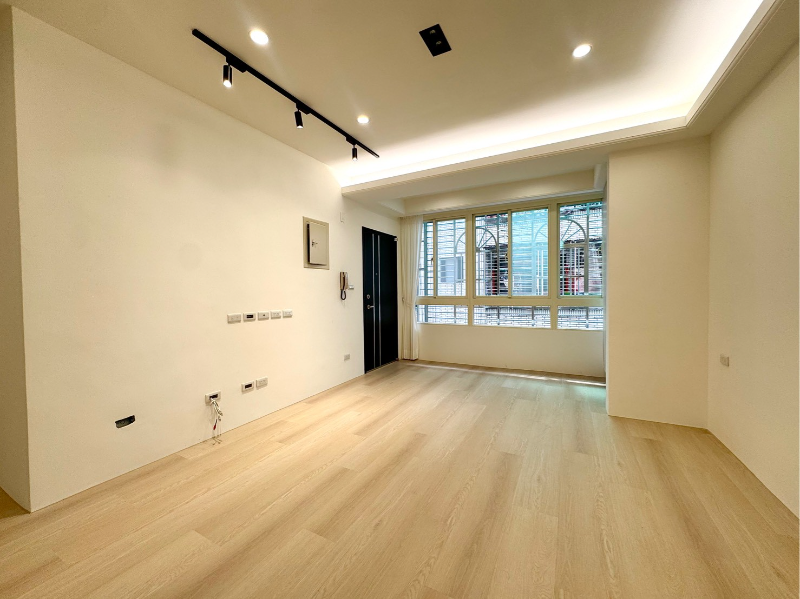 永慶家家🍎蘆洲運動中心邊間三樓美寓