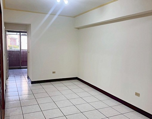 意志力🏡北屯靜巷電梯2+1房｜可租補・免仲介費・含冷氣💨 - Image 6