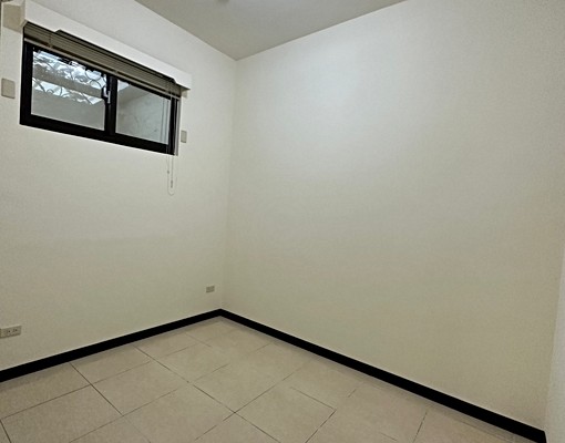 易居社會住宅✨國小站旁超美三房可補助 - Image 5