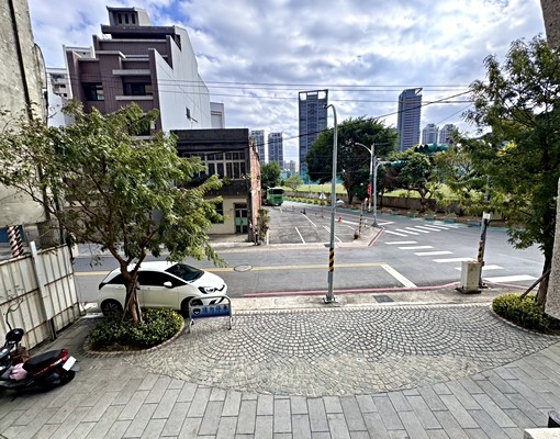 中路特區🍎君邑富域🍎兩房車/適合美業、工作室、住宅 - Image 11