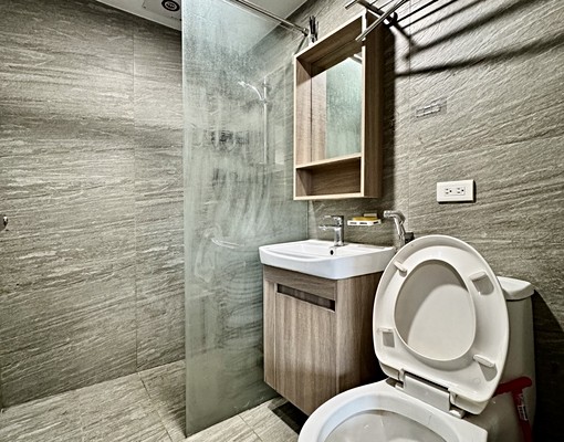 逢甲大學商圈｜僑光｜水湳經貿｜電梯獨洗曬超美大套房含機械車位 - Image 6