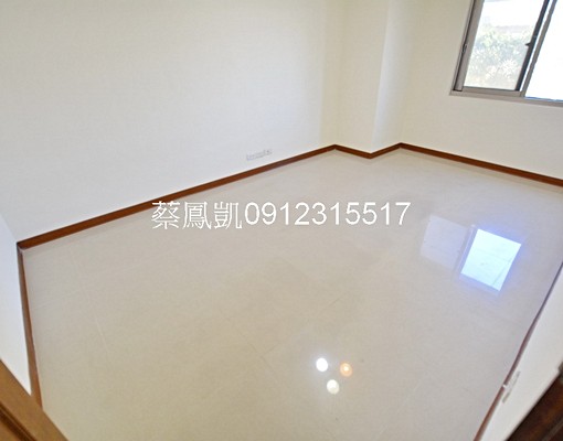 南港捷運站/全聯旗艦店/超值3房含車含管理費/冷氣會補上 - Image 9